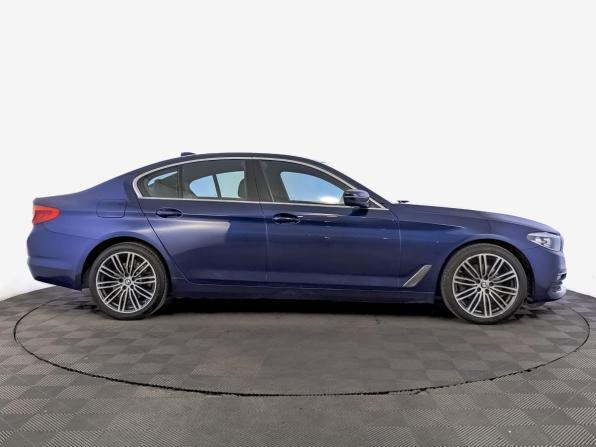 BMW 5 серии VII (G30/G31/G38) с пробегом 2019 года, цена 3 500 000 рублей, 62050 км, седан, Автокод Объявления