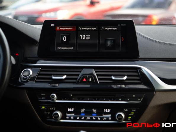 BMW 5 серии VII (G30/G31/G38) с пробегом 2018 года, цена 3 788 000 рублей, 111167 км, седан, Автокод Объявления