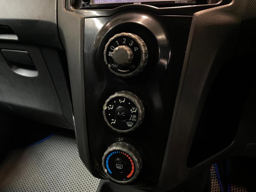 Toyota Vitz II (XP90) Челябинск  - изображение 12