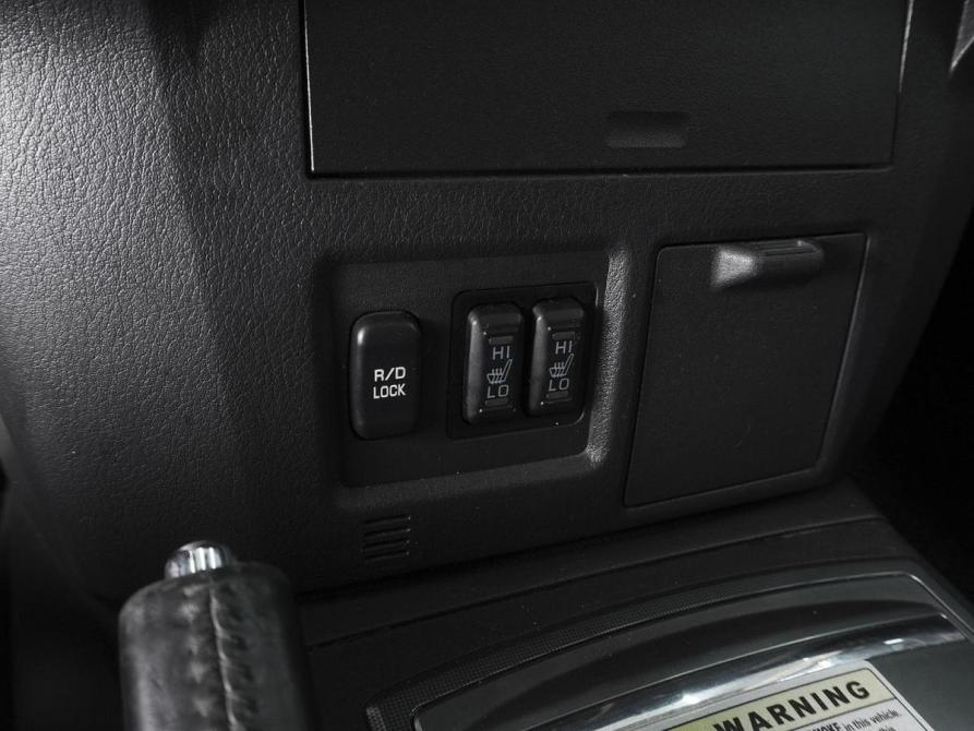 Mitsubishi Pajero IV Рестайлинг 1 Ростов-на-Дону  - изображение 16