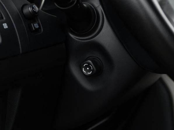 Toyota Land Cruiser Prado 150 Series с пробегом 2011 года, цена 2 245 077 рублей, 302862 км, внедорожник, Автокод Объявления