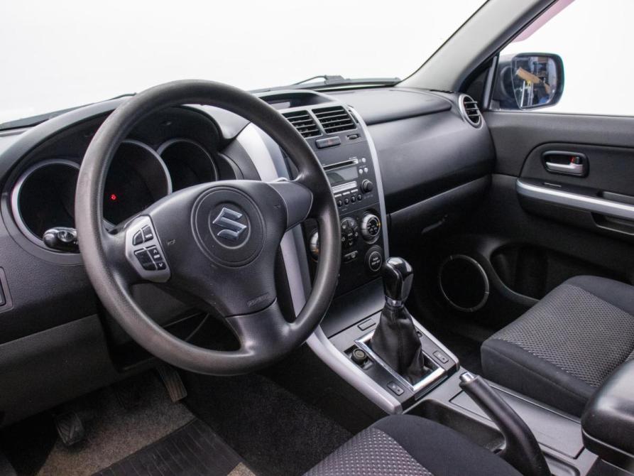 Suzuki Grand Vitara II Москва  - изображение 10
