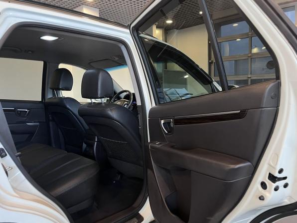 Hyundai Santa Fe II Рестайлинг с пробегом 2012 года, цена 1 447 000 рублей, 173080 км, внедорожник, Автокод Объявления