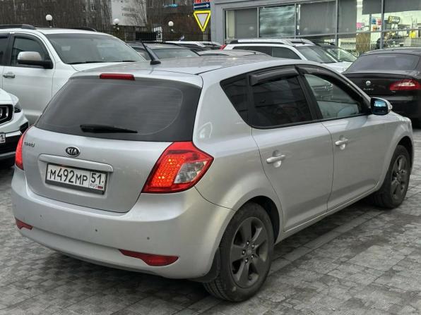 Kia Ceed I Рестайлинг с пробегом 2011 года, цена 699 000 рублей, 135000 км, хэтчбек, Автокод Объявления
