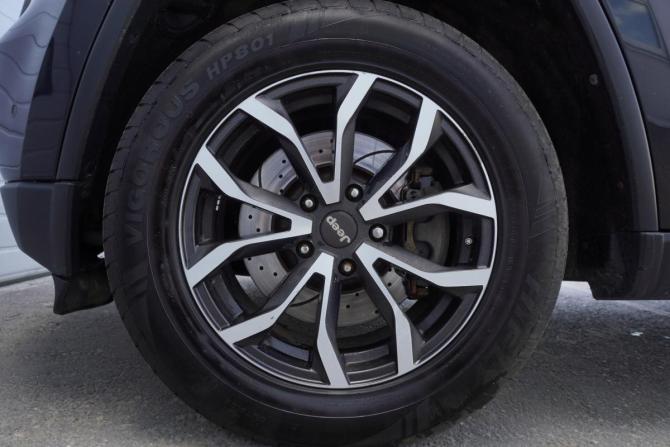 Jeep Grand Cherokee IV (WK2) с пробегом 2012 года, цена 1 879 000 рублей, 285955 км, внедорожник, Автокод Объявления