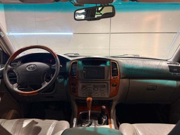 Toyota Land Cruiser 100 Series Рестайлинг 2 с пробегом 2007 года, цена 1 556 000 рублей, 590000 км, внедорожник, Автокод Объявления