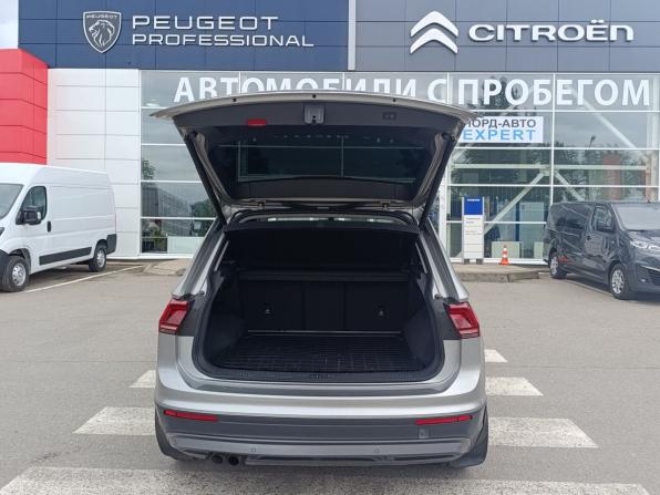 Volkswagen Tiguan II с пробегом 2017 года, цена 2 420 000 рублей, 118044 км, внедорожник, Автокод Объявления