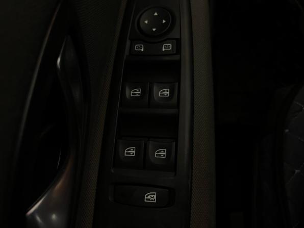 Renault Megane III с пробегом 2009 года, цена 750 000 рублей, 133516 км, хэтчбек, Автокод Объявления