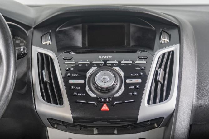 Ford Focus III с пробегом 2012 года, цена 729 000 рублей, 271000 км, хэтчбек, Автокод Объявления