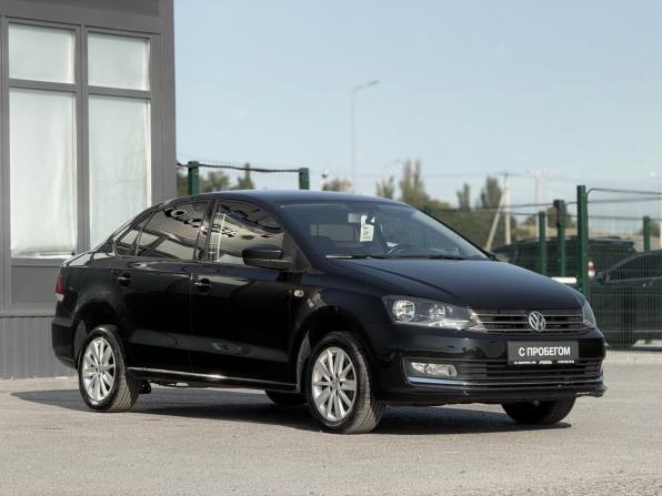 Volkswagen Polo V Рестайлинг с пробегом 2015 года, цена 1 099 000 рублей, 115000 км, седан, Автокод Объявления
