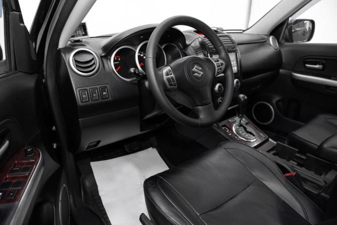 Suzuki Grand Vitara II с пробегом 2006 года, цена 799 000 рублей, 198000 км, внедорожник, Автокод Объявления