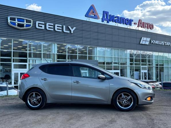 Kia Ceed II с пробегом 2013 года, цена 795 000 рублей, 249146 км, хэтчбек, Автокод Объявления