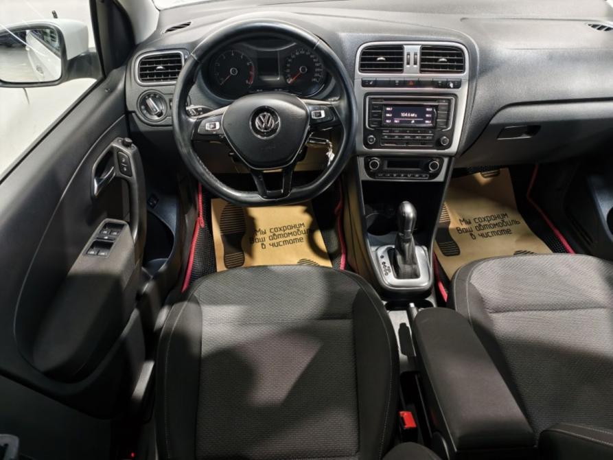 Volkswagen Polo V Рестайлинг Курск  - изображение 9