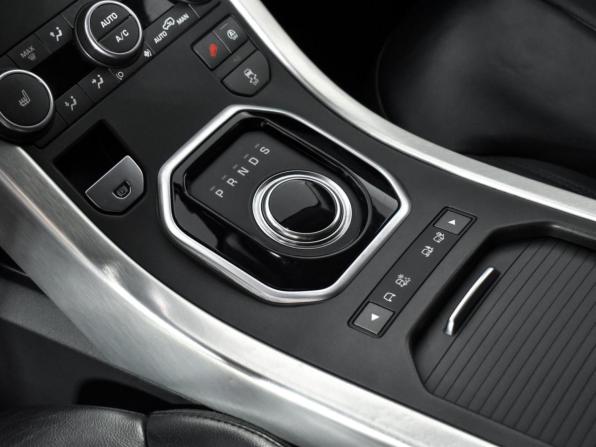 Land Rover Range Rover Evoque I Рестайлинг с пробегом 2017 года, цена 2 179 000 рублей, 156832 км, внедорожник, Автокод Объявления