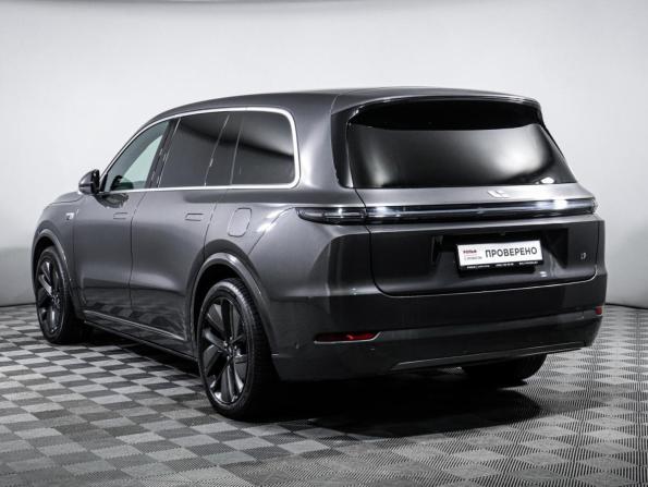 Li Auto (Lixiang) L9 I с пробегом 2023 года, цена 6 049 000 рублей, 75550 км, внедорожник, Автокод Объявления
