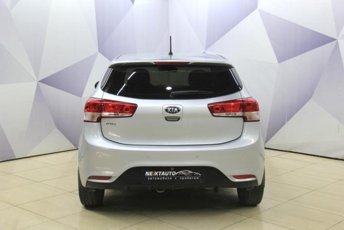 Kia Rio III Рестайлинг с пробегом 2016 года, цена 1 078 000 рублей, 85461 км, хэтчбек, Автокод Объявления