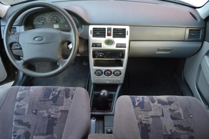 Lada (ВАЗ) Priora I с пробегом 2007 года, цена 230 000 рублей, 241785 км, седан, Автокод Объявления