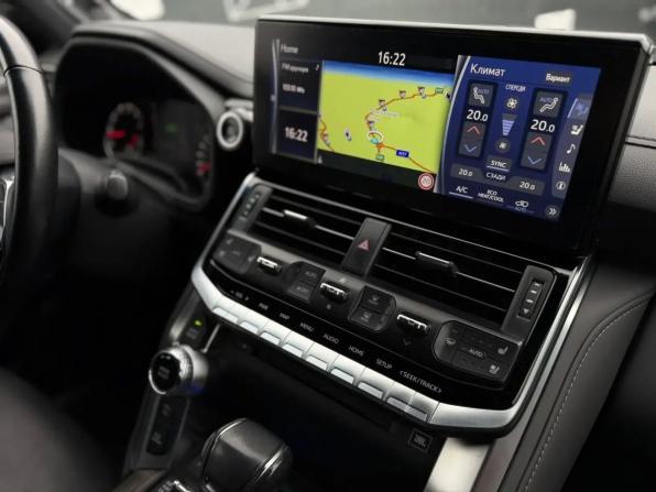 Toyota Land Cruiser 300 Series с пробегом 2023 года, цена 10 880 000 рублей, 50320 км, внедорожник, Автокод Объявления