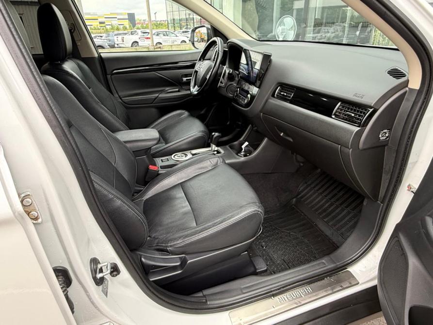 Mitsubishi Outlander III Рестайлинг Воронеж  - изображение 8