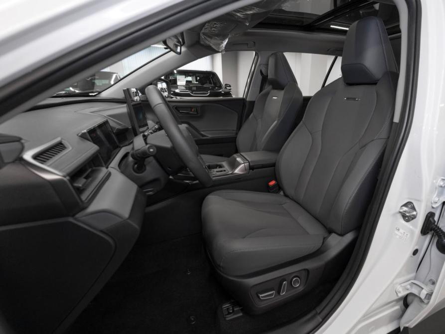 Toyota RAV4 VI (XA60) Москва  - изображение 9