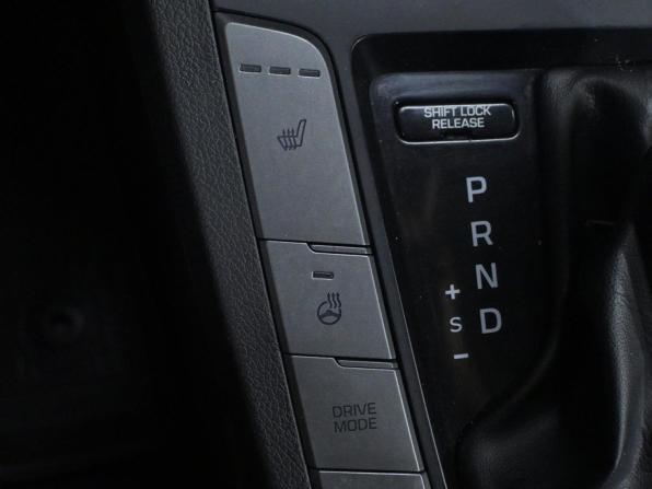 Hyundai Elantra VI (AD) Рестайлинг с пробегом 2020 года, цена 1 530 000 рублей, 146000 км, седан, Автокод Объявления