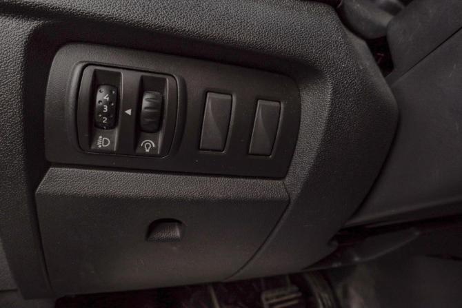 Renault Fluence I Рестайлинг с пробегом 2014 года, цена 789 000 рублей, 163600 км, седан, Автокод Объявления