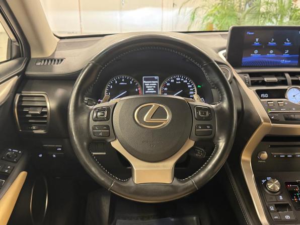 Lexus NX I Рестайлинг с пробегом 2018 года, цена 2 953 000 рублей, 152677 км, внедорожник, Автокод Объявления
