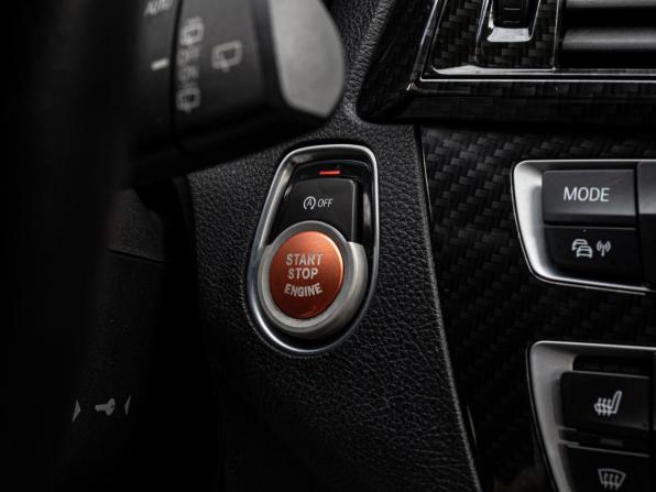 BMW 1 серии II (F20/F21) Рестайлинг 2 с пробегом 2017 года, цена 1 935 000 рублей, 65256 км, хэтчбек, Автокод Объявления