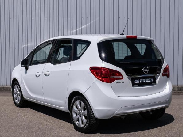 Opel Meriva B с пробегом 2012 года, цена 689 000 рублей, 143572 км, компактвэн, Автокод Объявления