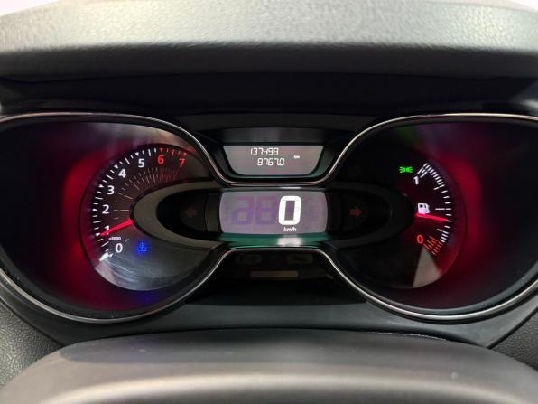 Renault Kaptur I с пробегом 2017 года, цена 1 470 000 рублей, 137498 км, внедорожник, Автокод Объявления