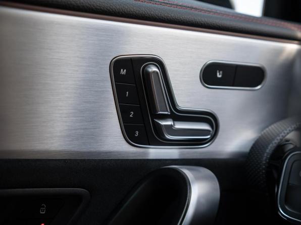 Mercedes-Benz CLA II (C118 X118) с пробегом 2020 года, цена 2 999 000 рублей, 87560 км, седан, Автокод Объявления