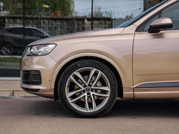 Audi Q7 II (4M) с пробегом 2018 года, цена 4 099 000 рублей, 174000 км, внедорожник, Автокод Объявления