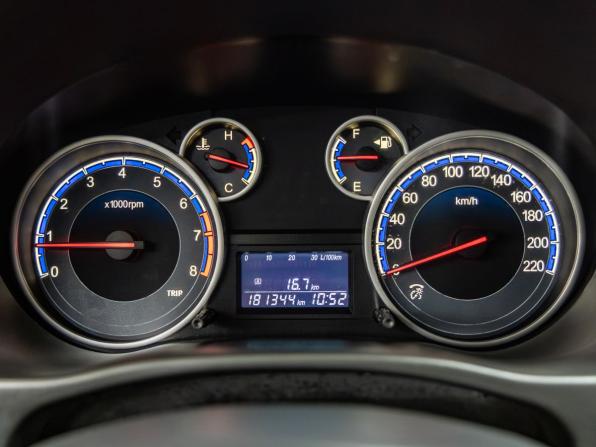 Suzuki SX4 I (Classic) Рестайлинг с пробегом 2012 года, цена 948 000 рублей, 181344 км, хэтчбек, Автокод Объявления