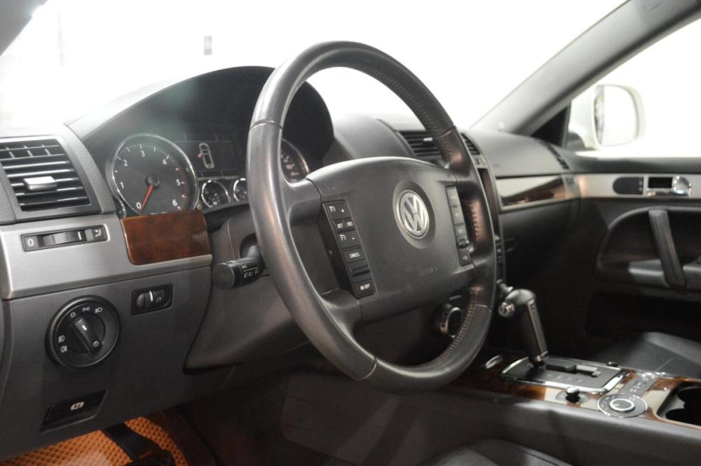 Volkswagen Touareg I Рестайлинг Сургут  - изображение 15