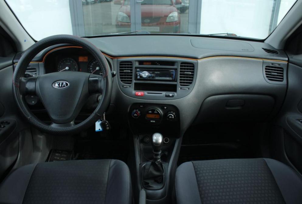 Kia Rio II Саратов  - изображение 15
