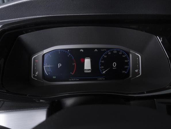 Volkswagen Multivan T6 Рестайлинг с пробегом 2020 года, цена 6 870 000 рублей, 122067 км, минивэн, Автокод Объявления