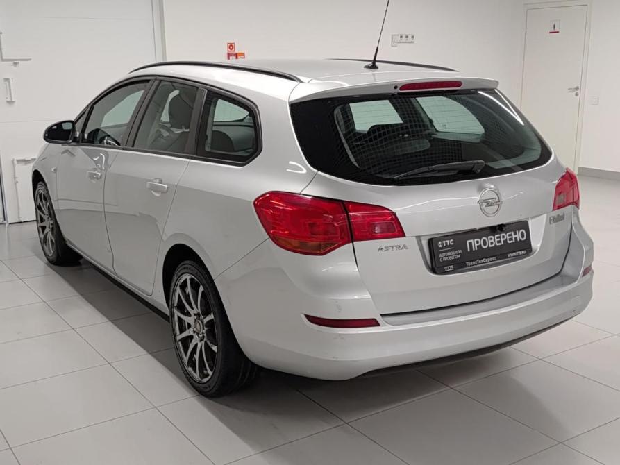 Opel Astra J Казань  - изображение 8