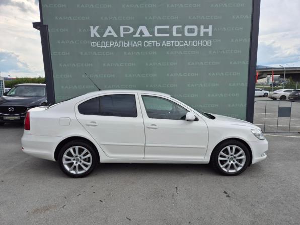 Skoda Octavia II (A5) Рестайлинг с пробегом 2009 года, цена 745 000 рублей, 266665 км, лифтбек, Автокод Объявления