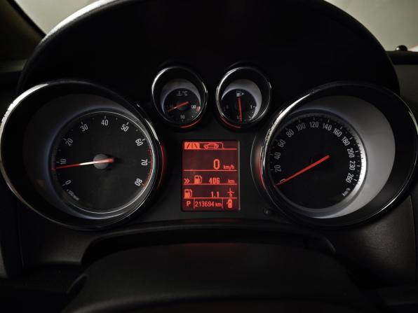 Opel Astra J Рестайлинг с пробегом 2013 года, цена 691 000 рублей, 213691 км, седан, Автокод Объявления