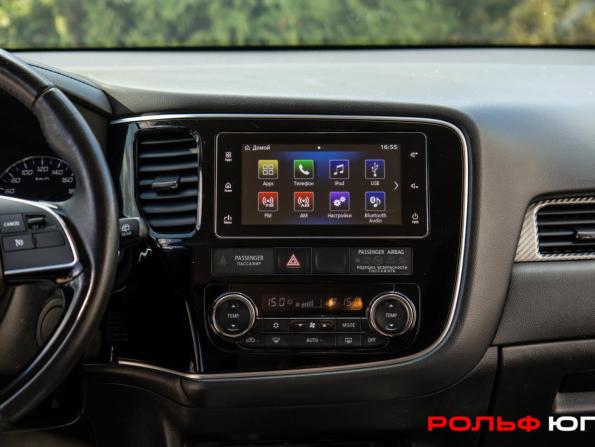 Mitsubishi Outlander III Рестайлинг 2 с пробегом 2018 года, цена 1 888 000 рублей, 101543 км, внедорожник, Автокод Объявления