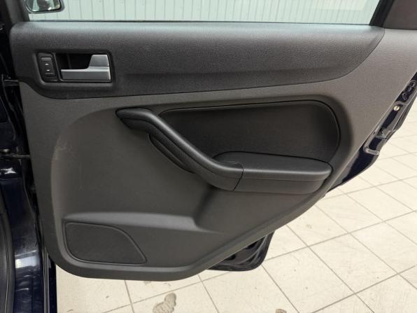Ford Focus II с пробегом 2006 года, цена 459 000 рублей, 242262 км, седан, Автокод Объявления