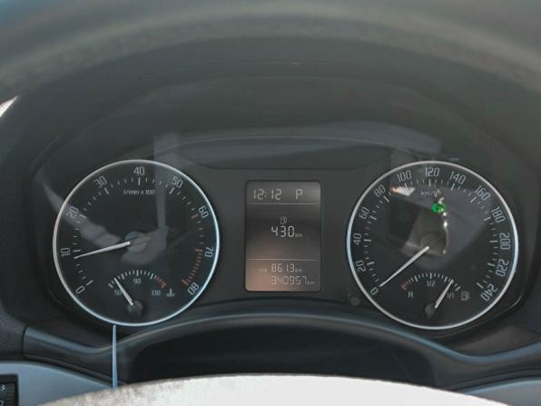 Skoda Octavia II (A5) Рестайлинг с пробегом 2013 года, цена 650 000 рублей, 340955 км, лифтбек, Автокод Объявления