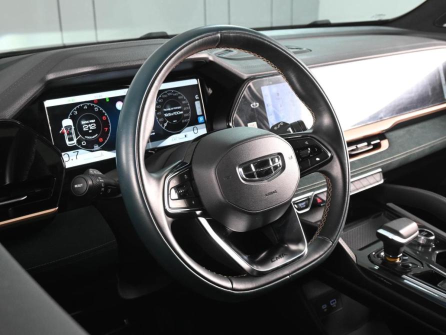 Geely Monjaro I Ростов-на-Дону  - изображение 13