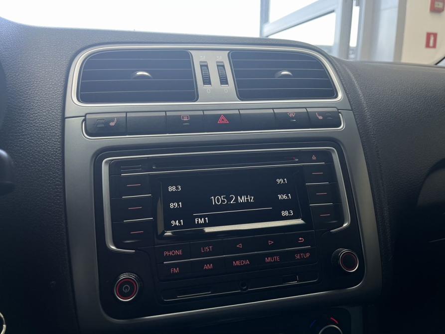 Volkswagen Polo V Рестайлинг Новосибирск  - изображение 13
