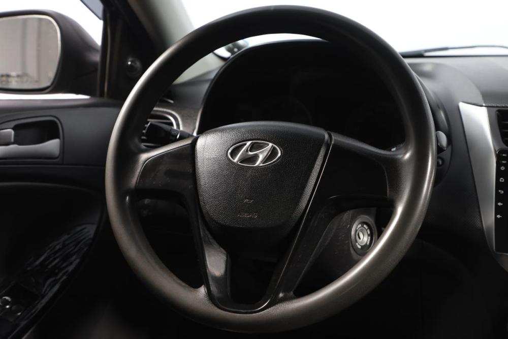 Hyundai Solaris I Новосибирск  - изображение 12
