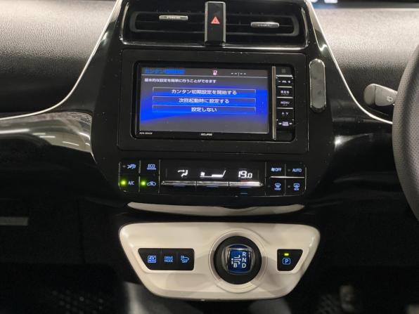 Toyota Prius IV Рестайлинг (XW50) с пробегом 2018 года, цена 1 710 000 рублей, 178201 км, лифтбек, Автокод Объявления