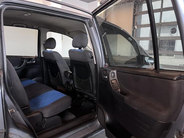 Opel Zafira A Рестайлинг с пробегом 2004 года, цена 238 000 рублей, 575960 км, компактвэн, Автокод Объявления