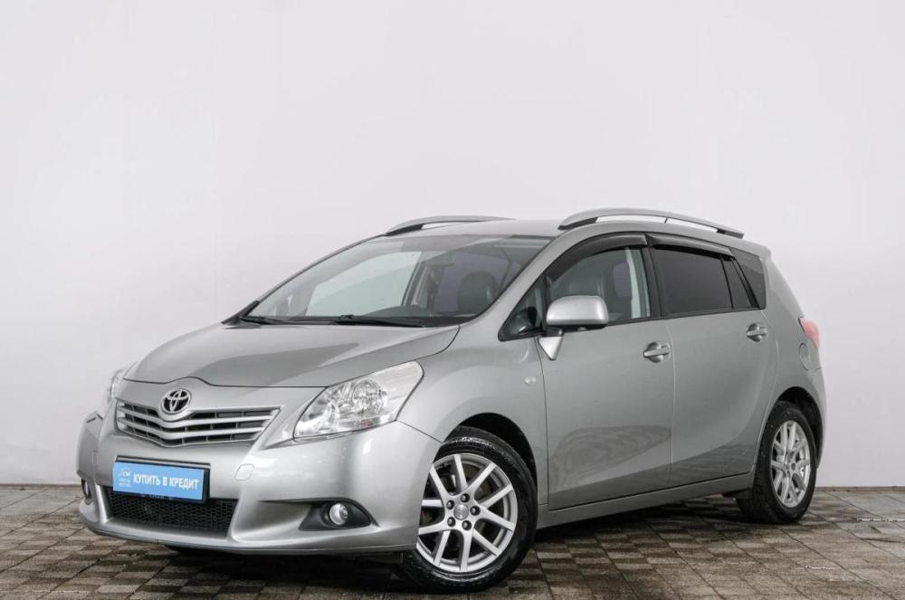 Toyota Verso I Красноярск  - изображение 4