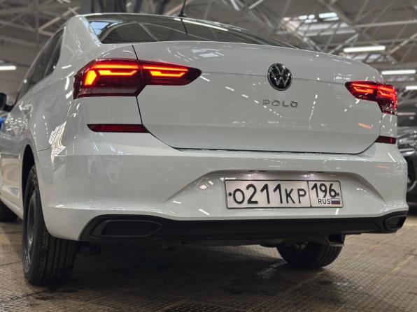 Volkswagen Polo VI с пробегом 2021 года, цена 1 570 000 рублей, 88977 км, лифтбек, Автокод Объявления