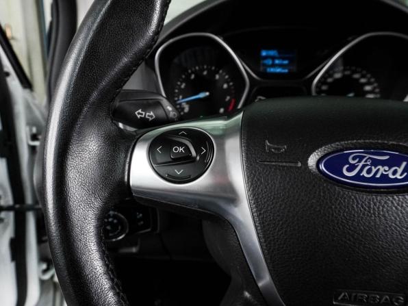 Ford Focus III с пробегом 2013 года, цена 970 000 рублей, 135584 км, хэтчбек, Автокод Объявления
